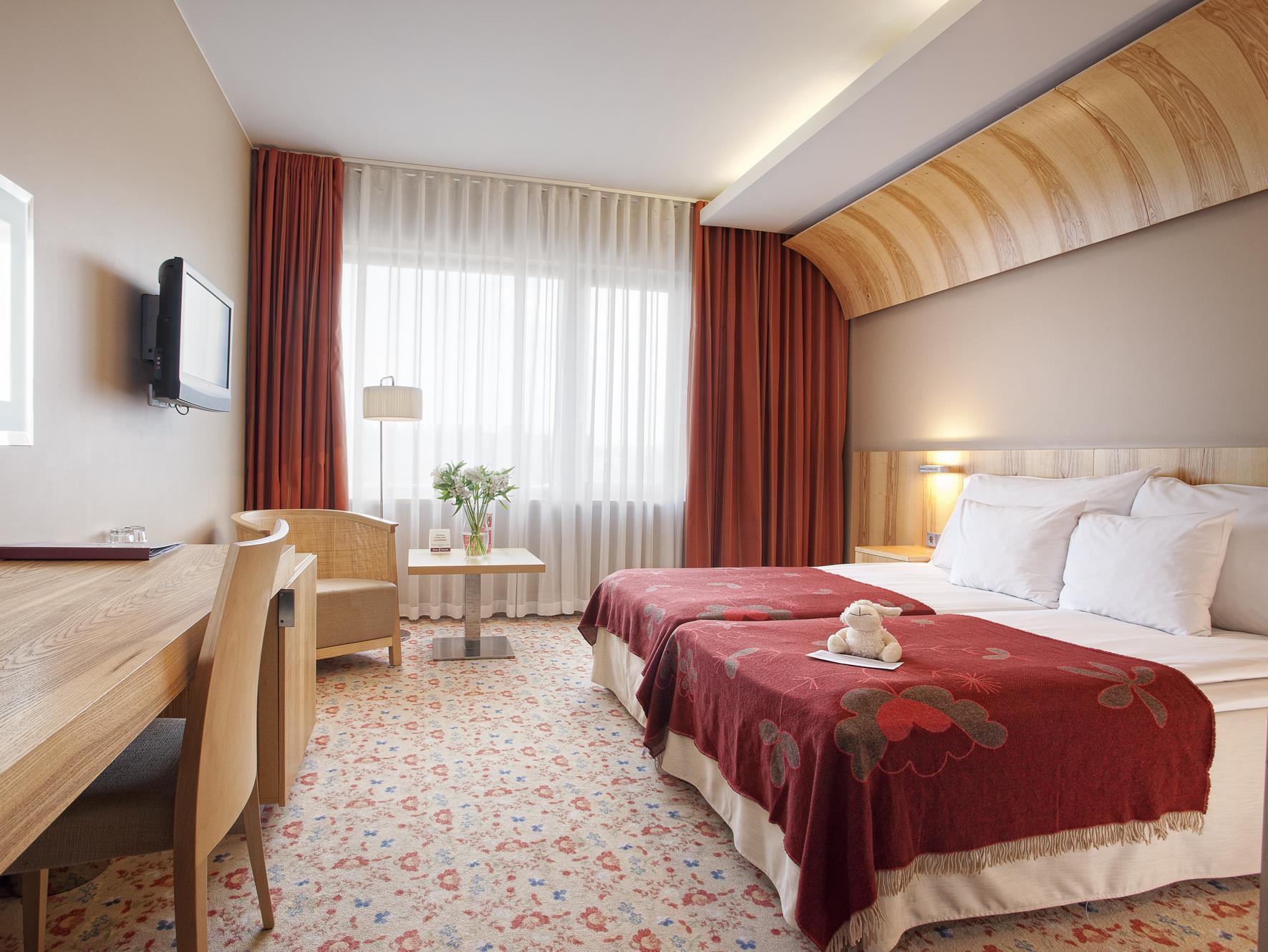Hestia Europa Hotel 4*